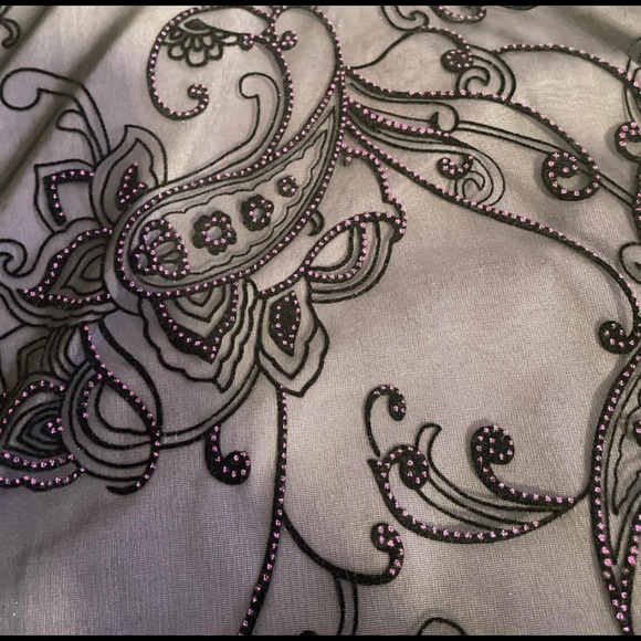 Woman’s purple and black beaded dress. Fits woman’s size medium - Picture 2 of 4